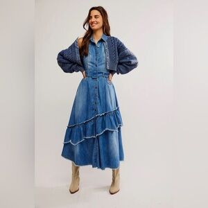 Free People Beau Denim Belted Midi dress in Blue Grass